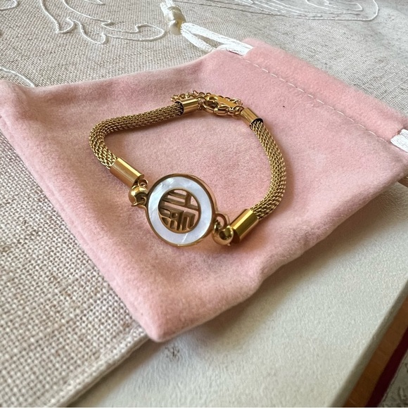 Bracelet 18K Gold Plated Stainless Steel, Mesh Chain Mother of Pearl Non-tarnish - Picture 4 of 5